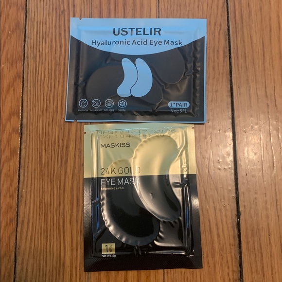 NWT card holder & eye masks (2 pieces) - Picture 3 of 10